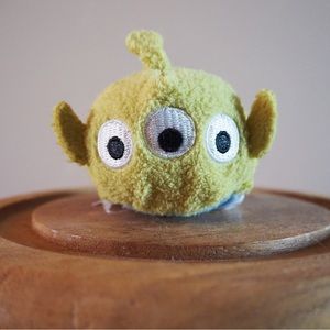 Disney Tsum Tsum Toy Story Alien 3.5”